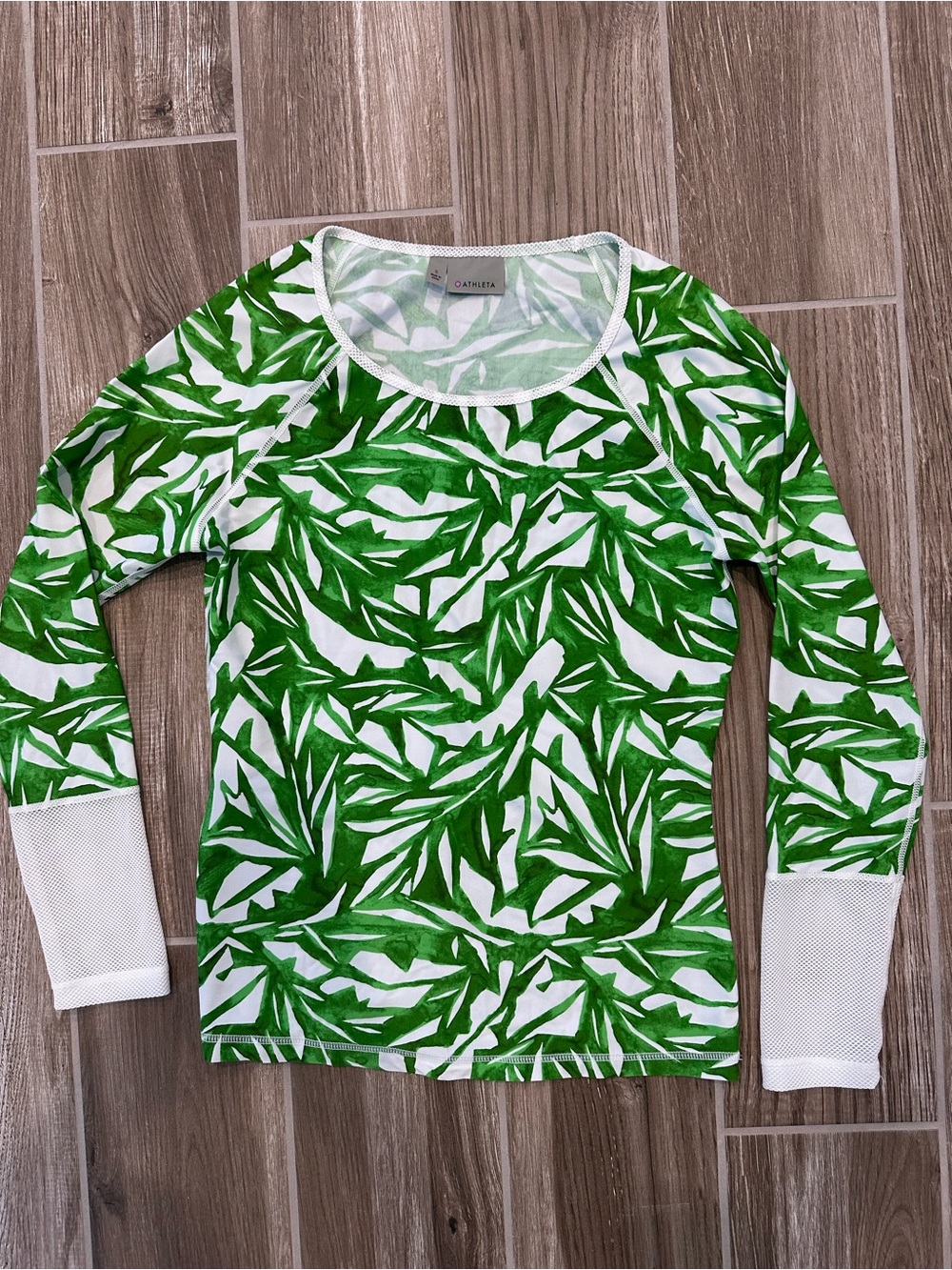Athleta White & Green Leaf-Print Palm Long Sleeve Athletic Top